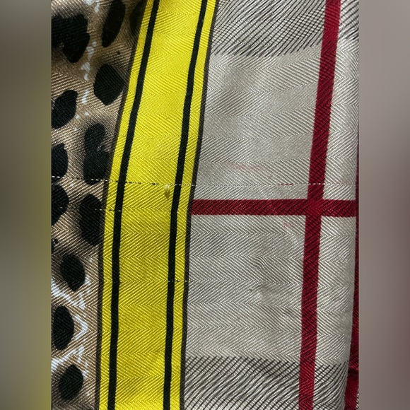 Burberry London shawl. Used . Condition 9/10 - Picture 7 of 7